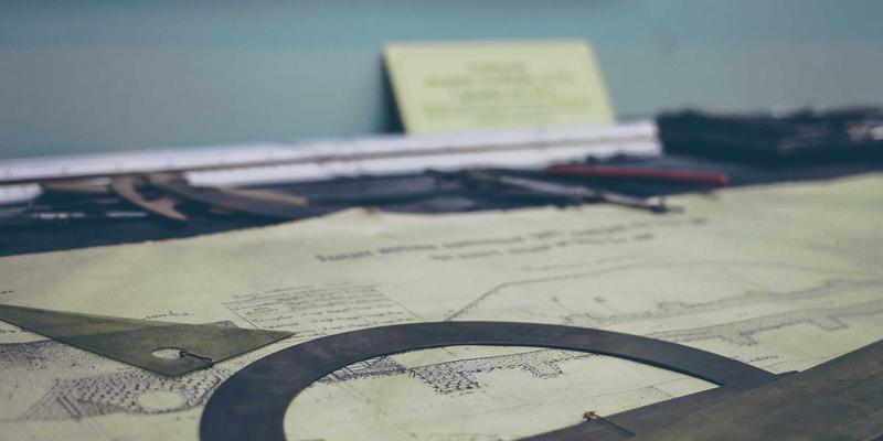 工业设备新趋势：起重机二手市场与租赁模式如何重塑行业前景