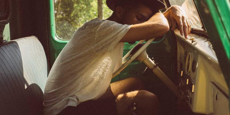 工业设备预防性维护计划制定：以数控机床为例的年度保养日历，兼论叉车、挖掘机、起重机的维护要点