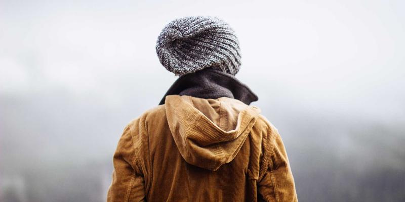 挖掘机、叉车与起重机：极端环境下工业设备的可靠性设计与维护实战指南